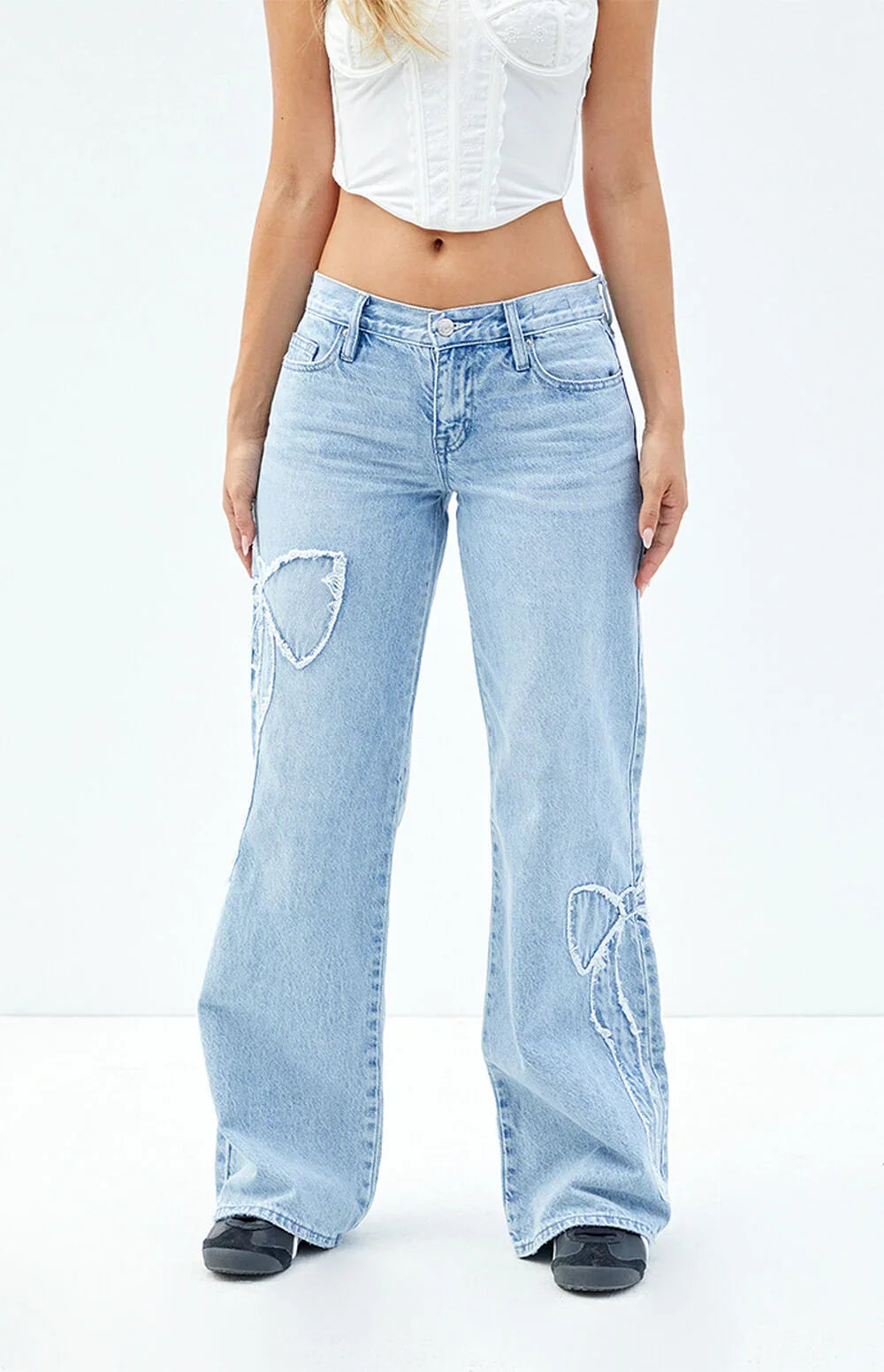 BOW TIE JEANS